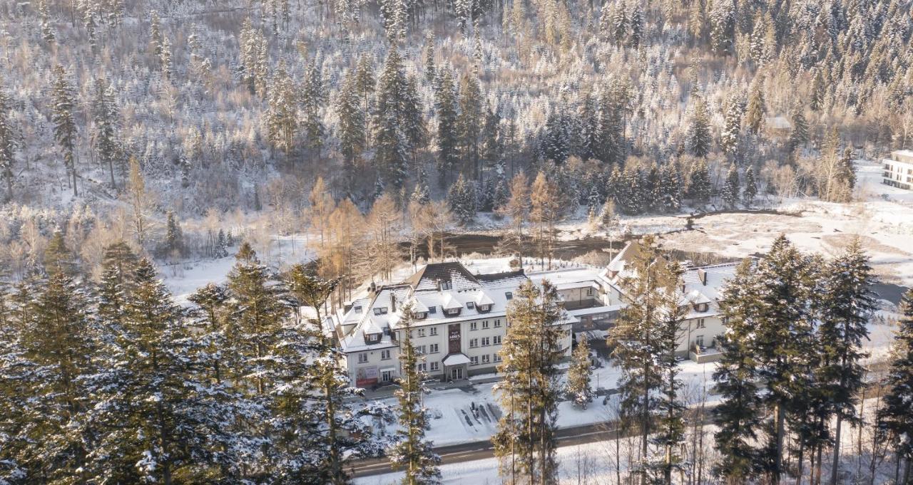 Aries Hotel & Spa 비스와 외부 사진