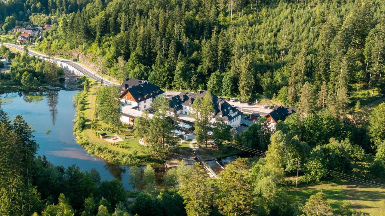 Aries Hotel & Spa 비스와 외부 사진