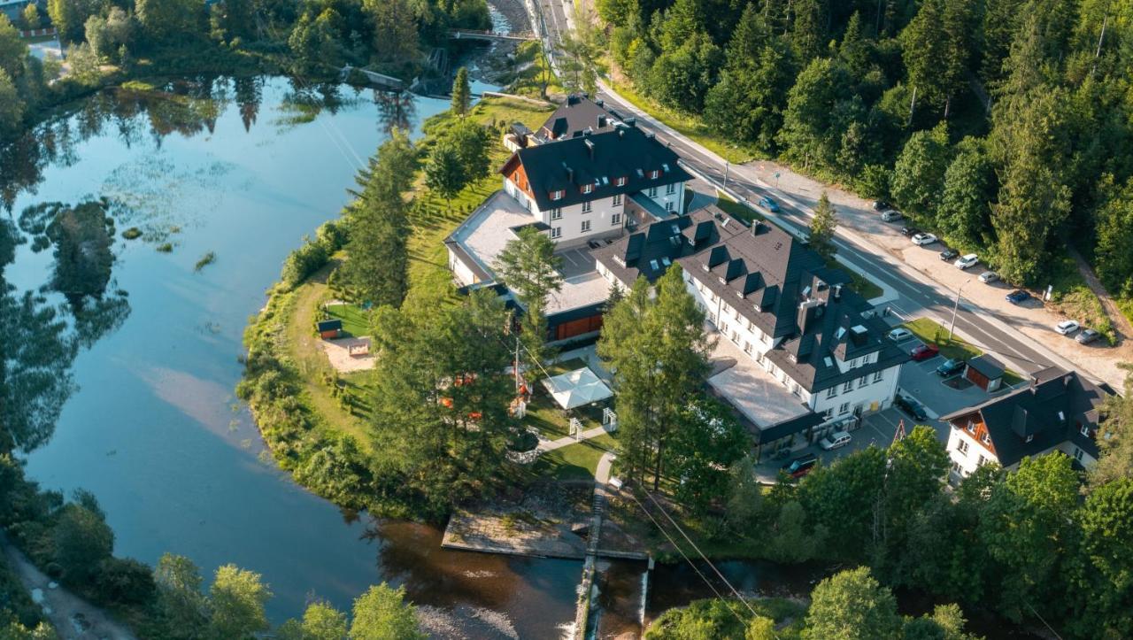 Aries Hotel & Spa 비스와 외부 사진