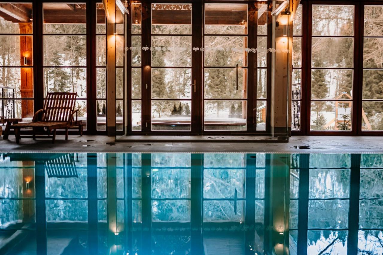 Aries Hotel & Spa 비스와 외부 사진