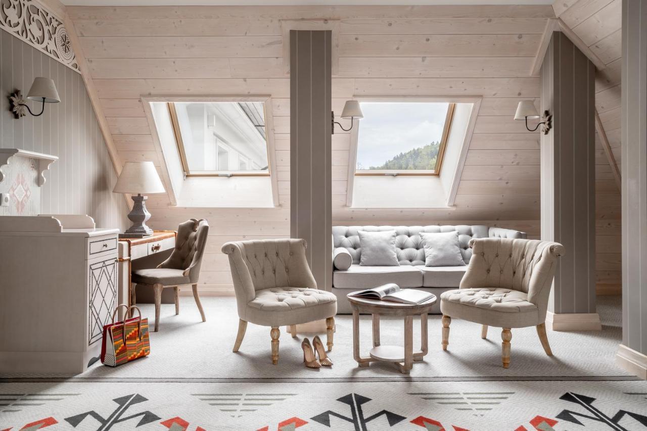Aries Hotel & Spa 비스와 외부 사진